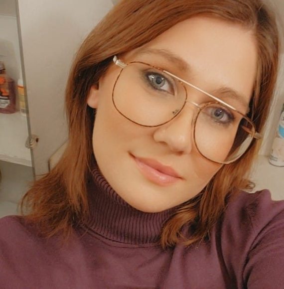 Meet your Posher, Rachel - Picture 1 of 1